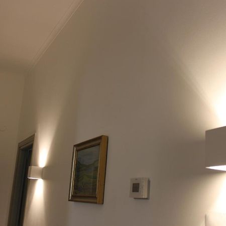 Casa Luna - Accomodation In Santa Maria Maggiore Рим Экстерьер фото