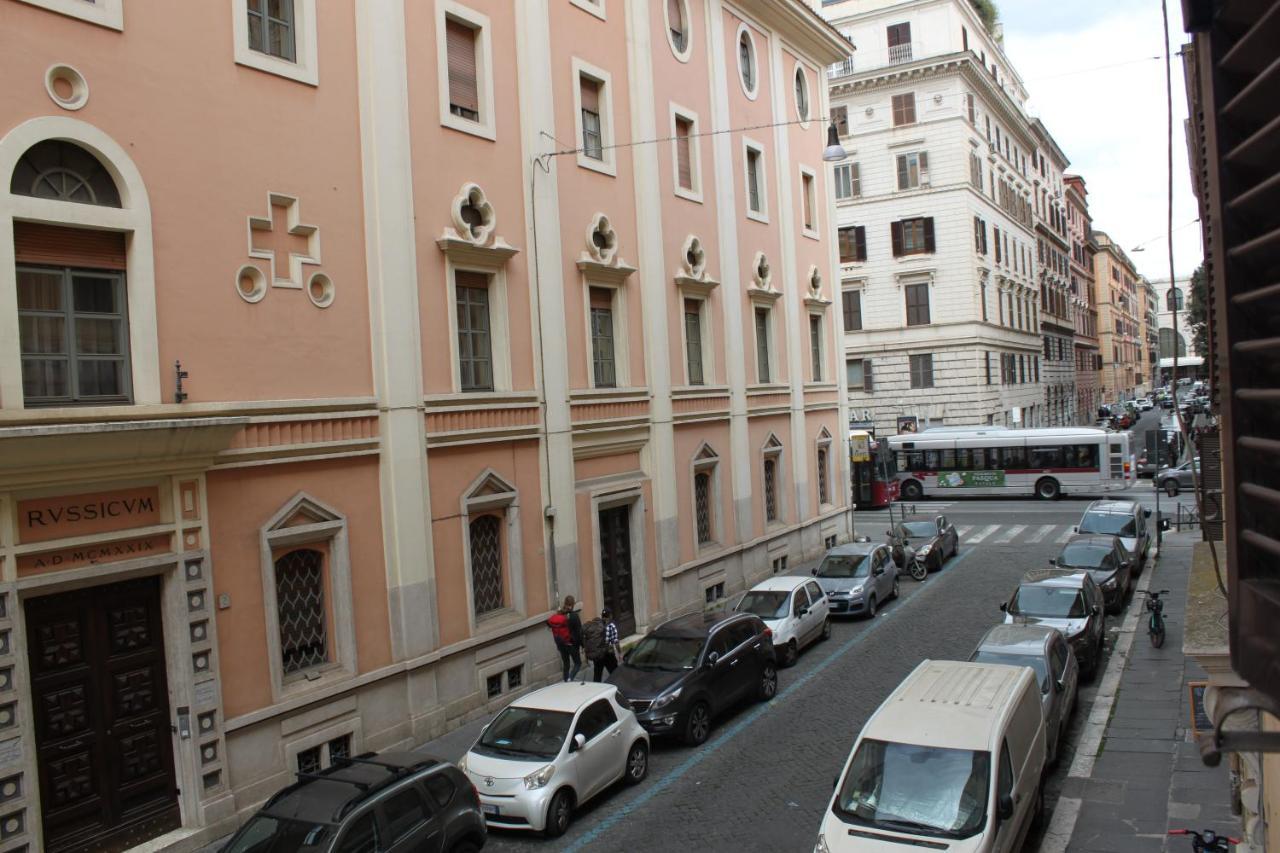 Casa Luna - Accomodation In Santa Maria Maggiore Рим Экстерьер фото